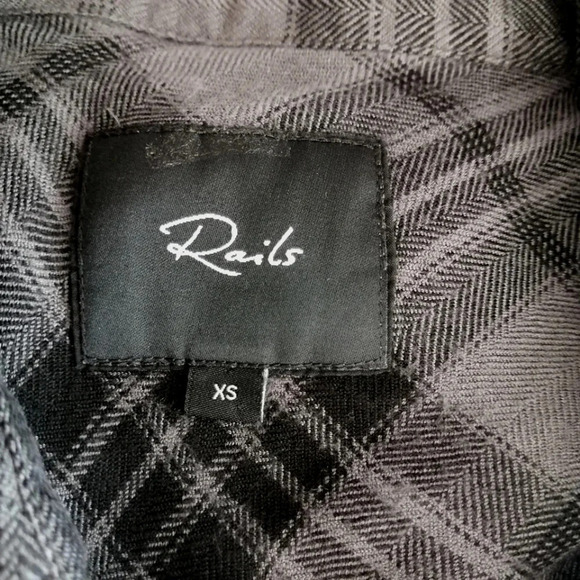 Rails Hunter Plaid Rayon Flannel Button Up in Charcoal Jet Grey Black XS - Picture 14 of 16